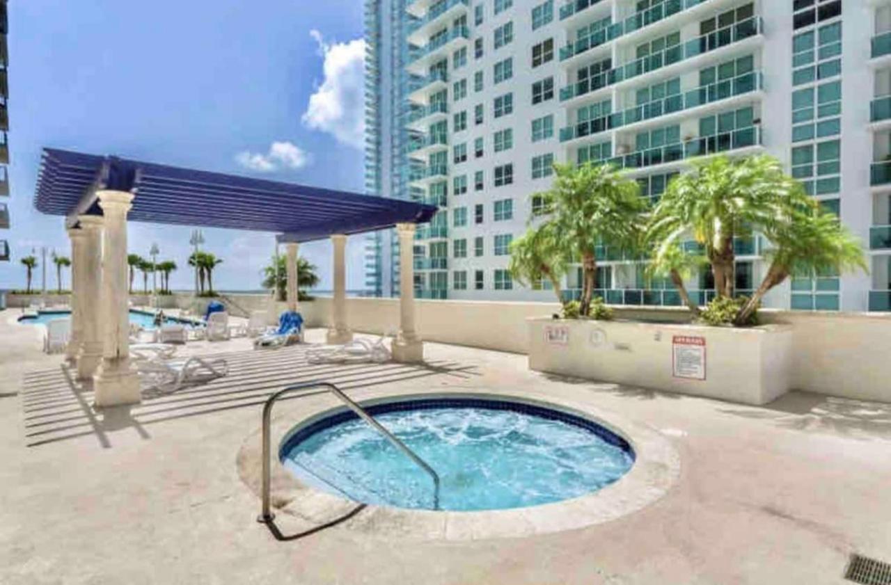 Luxurious 1Br High Rise Condo Brickell-Free Parking Miami Esterno foto