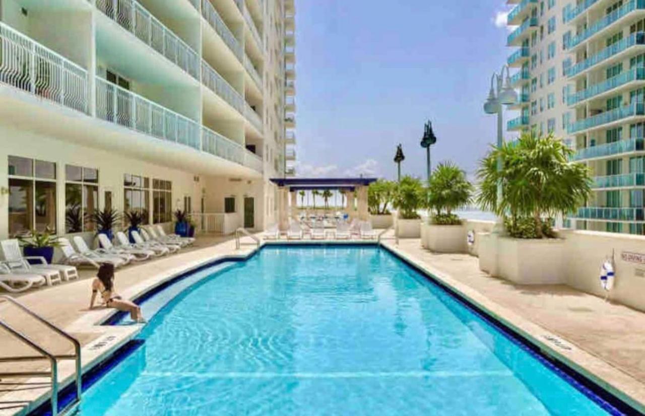 Luxurious 1Br High Rise Condo Brickell-Free Parking Miami Esterno foto