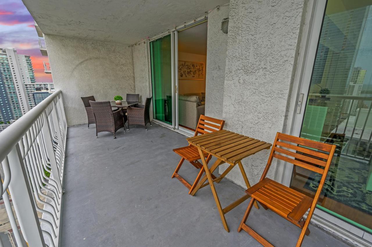 Luxurious 1Br High Rise Condo Brickell-Free Parking Miami Esterno foto